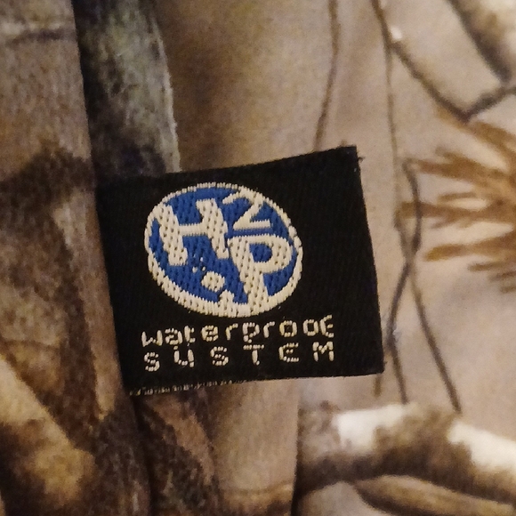 Rivers West H2P Camouflage Outdoor Vest - Picture 5 of 8